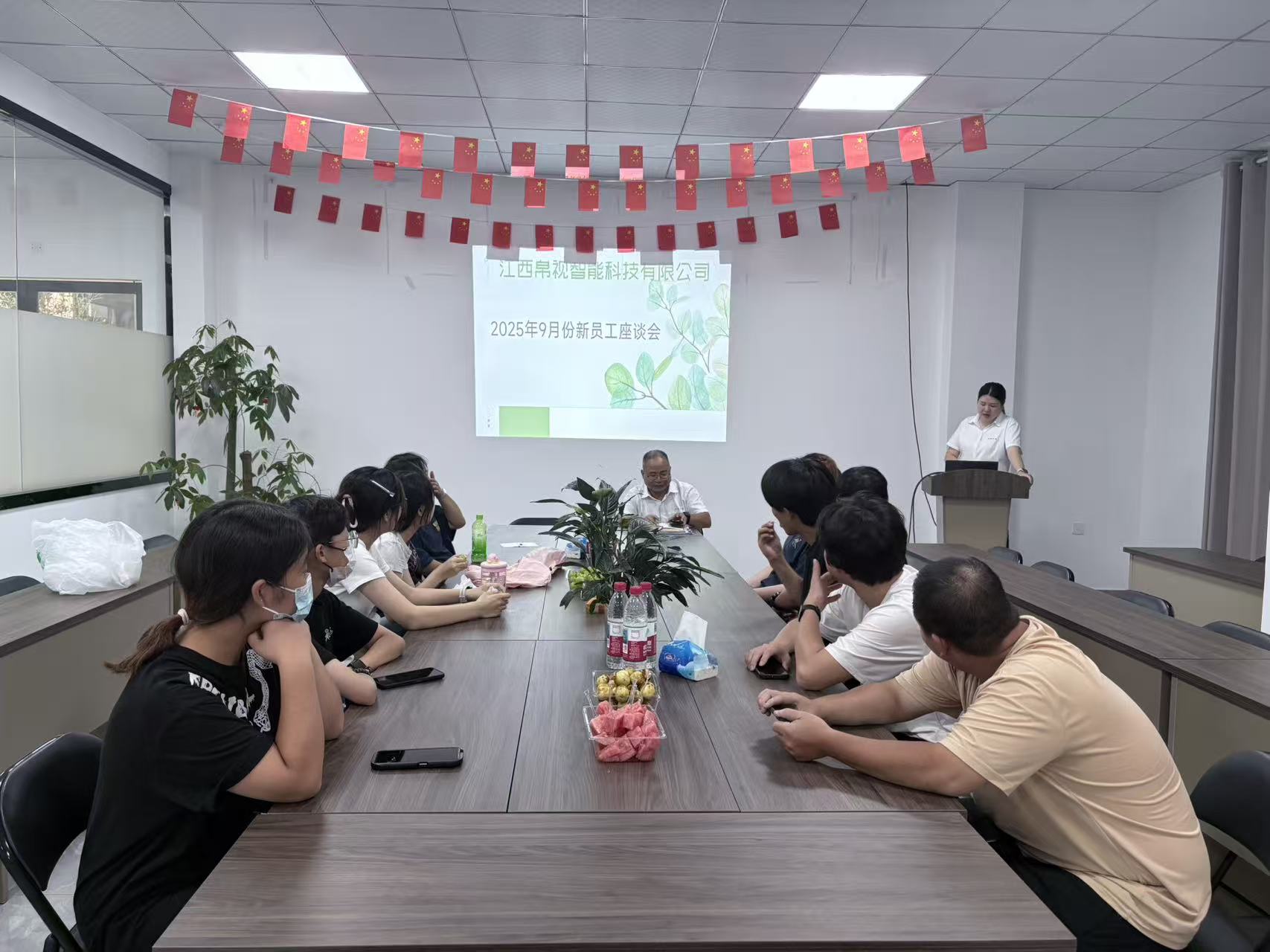 Новое путешествие начинается | Симпозиум новых сотрудников Silk Optical завершился успешно